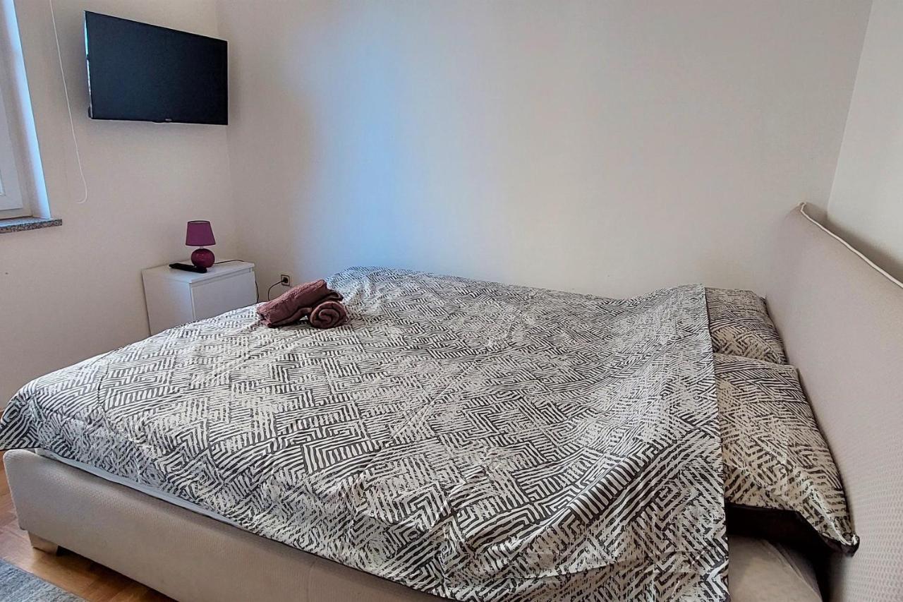 Apartman Crikvenica 35862 - Rea Экстерьер фото